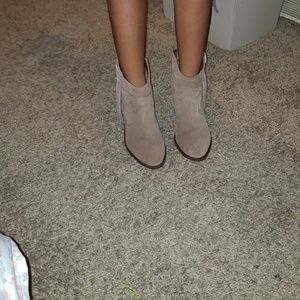 Ankle boots